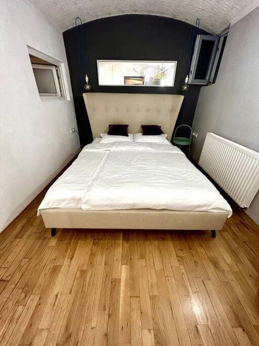 Charming Appartment 3-Min Walk To Old Town - Free Parking Ljubljana Exterior photo