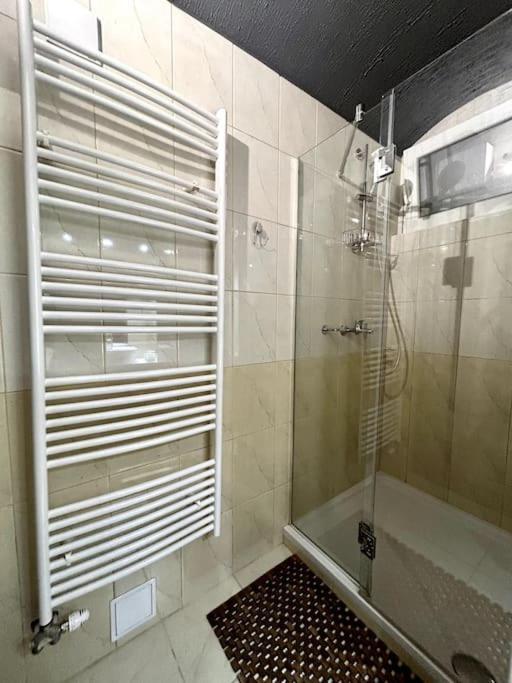 Charming Appartment 3-Min Walk To Old Town - Free Parking Ljubljana Exterior photo