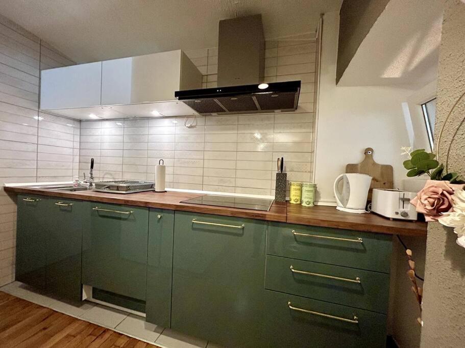 Charming Appartment 3-Min Walk To Old Town - Free Parking Ljubljana Exterior photo